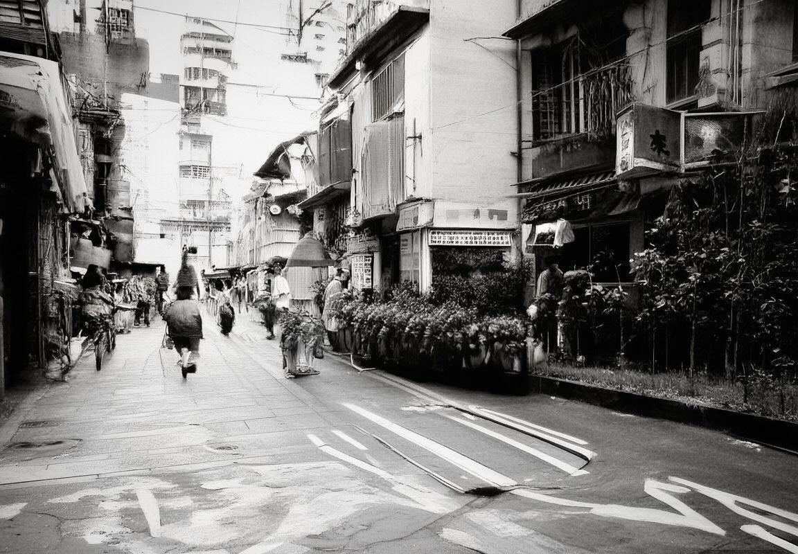 巴塞罗那VS巴黎圣日耳曼：巅峰对决亮点解析与球星闪耀时刻(图3)